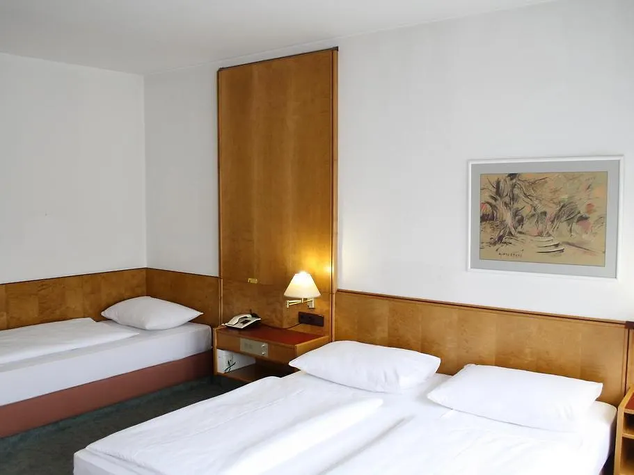 Hotel Ekazent Schoenbrunn Vienna
